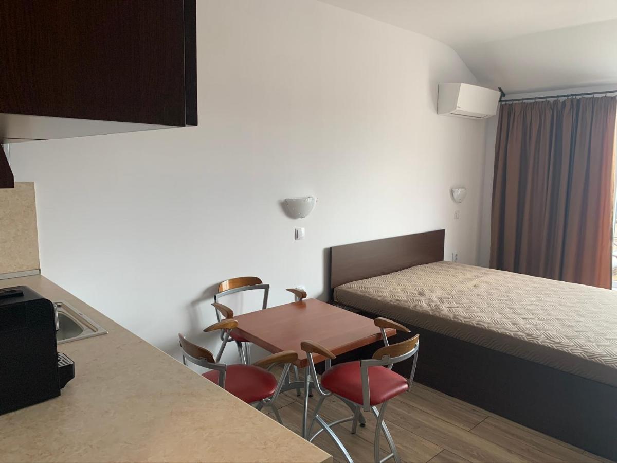 Marina Bay Apart Saint Vlas สวิติ วลัส ภายนอก รูปภาพ