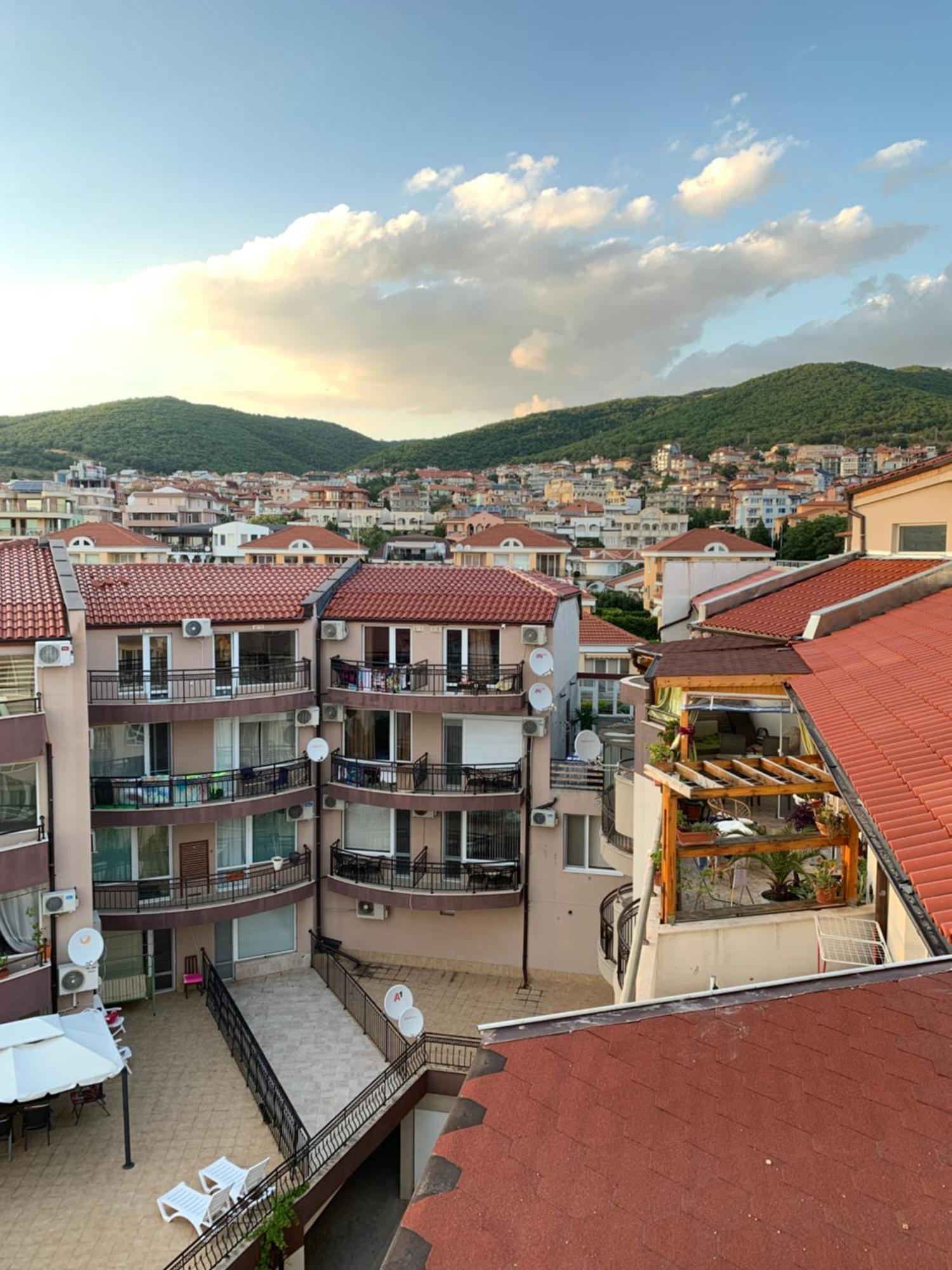 Marina Bay Apart Saint Vlas สวิติ วลัส ภายนอก รูปภาพ